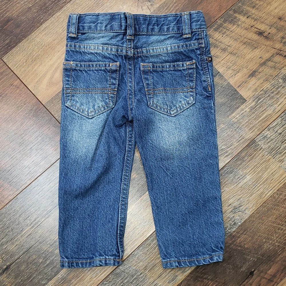 Oshkosh B'Gosh Straight Denim Blue Jeans, Size 12 Months